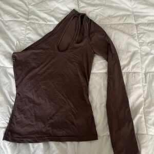 Mauve One-Shoulder Top